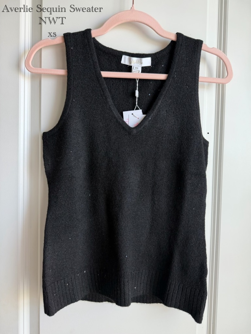 Lilly Pulitzer Averlie Black V-Neck Sleeveless Sweater Tank